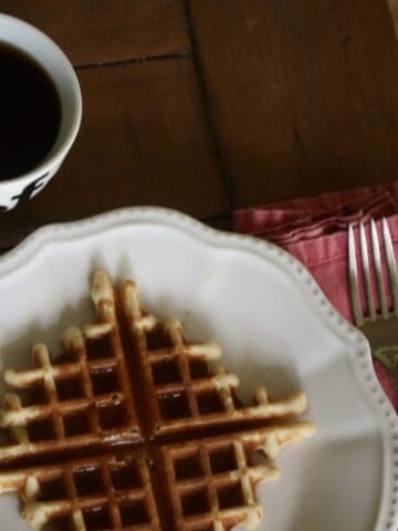 Oat and almond flour waffles