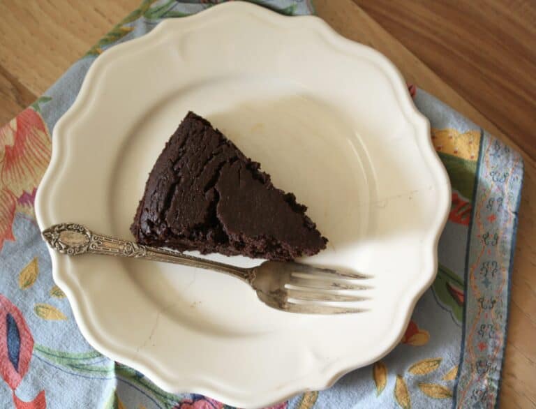Gluten-Free Easy Vegan Chocolate Cake