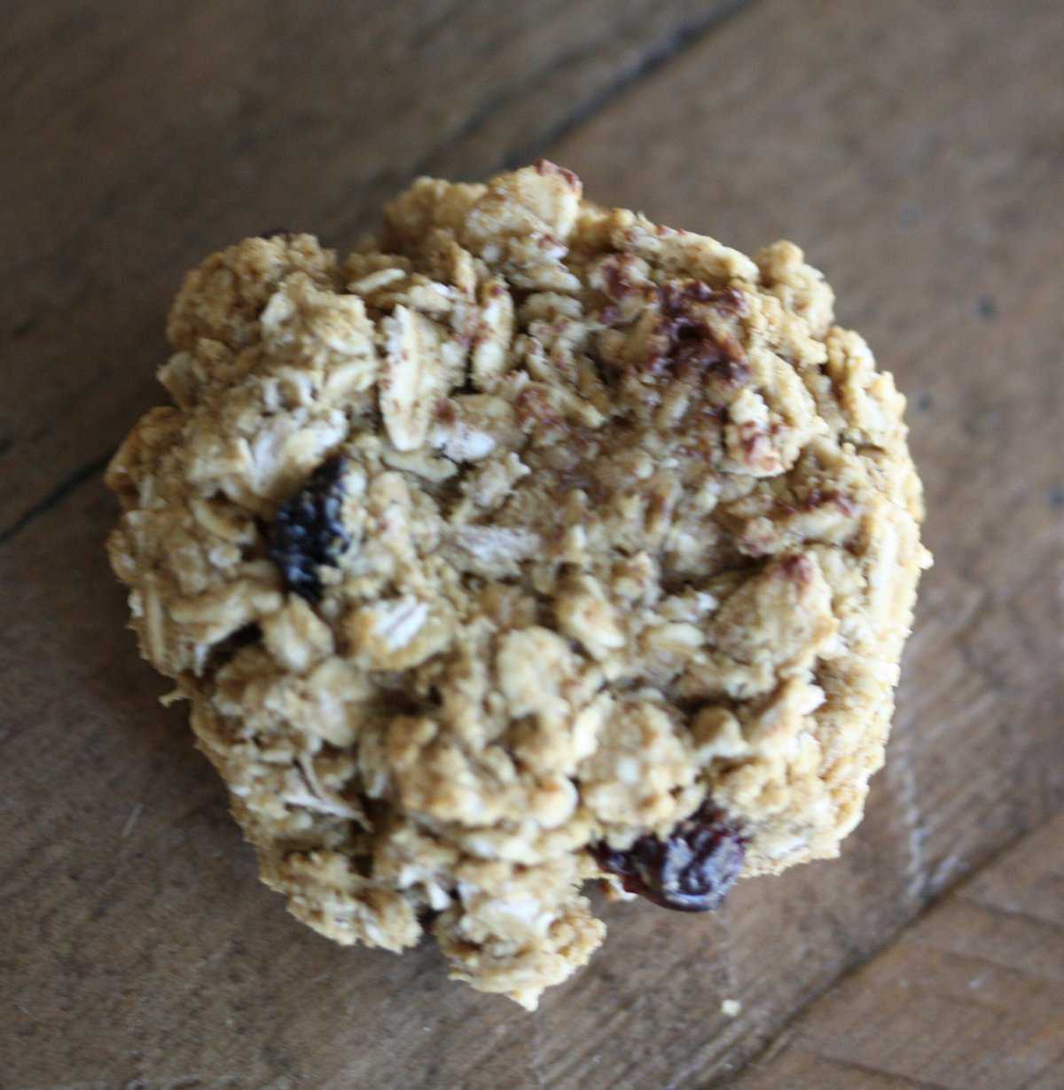 Gluten-free cherry oatmeal cookie.