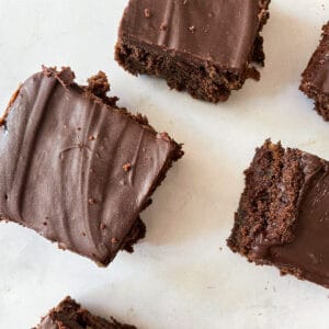 Squares of gluten zucchini chocolate cake.