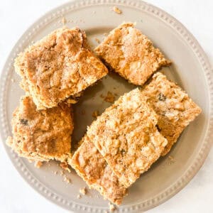 A plate of oatmeal raisin bars.