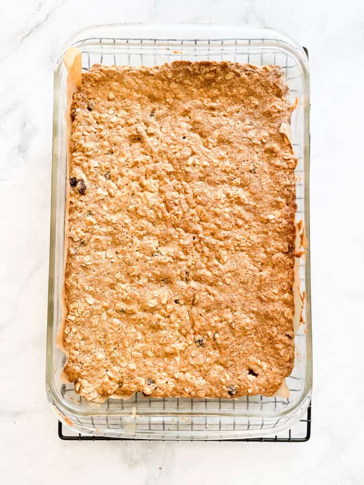 Baked oatmeal raisin bars cool.