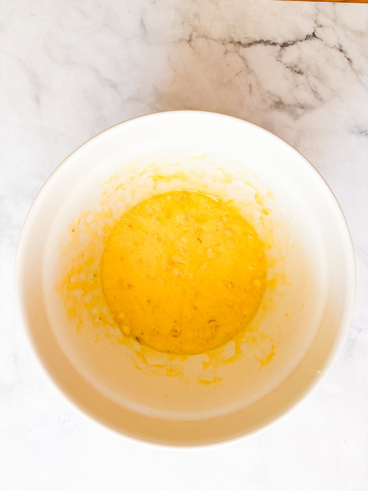 Sweetly simple gluten free banana & zucchini bread is made with whole grain flour and summer's zucchini, plus walnuts for crunch.