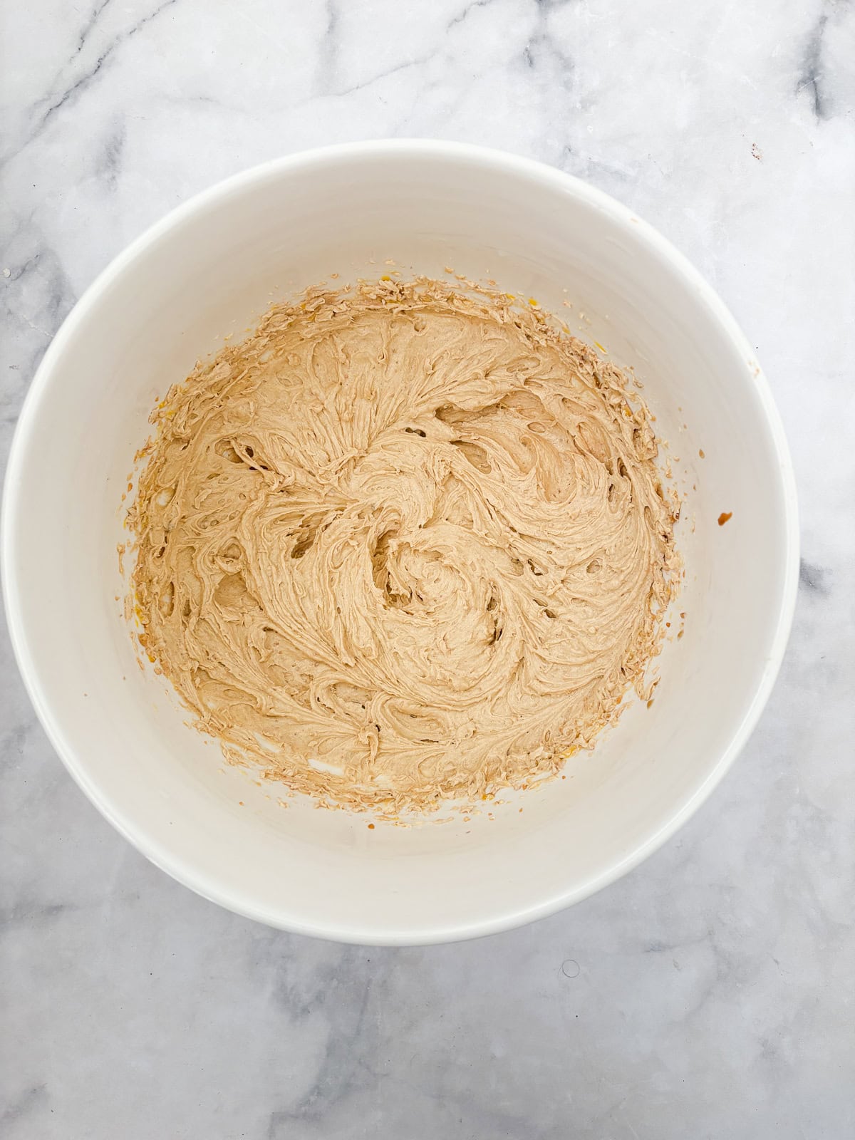 Chewy and irresistible, these gluten-free peanut butter chocolate chip cookies are made with plenty of creamy pb plus lots of chocolate! Peanut butter and butter and sugar are blended for gluten free peanut butter chocolate chip cookies.