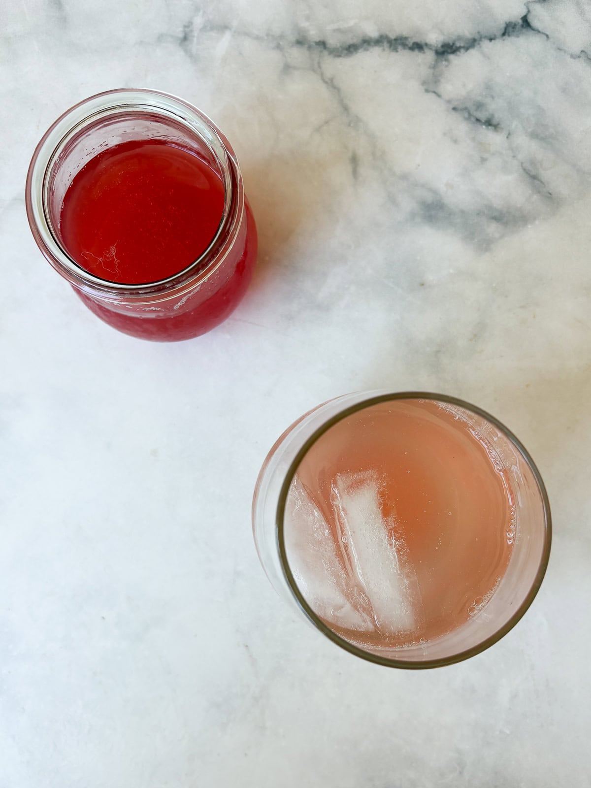 For a gorgeous twist on a classic, stir homemade rhubarb syrup into good gin and bubbly tonic water for a refreshing cocktail. Add gin and tonic water for a rhubarb gin and tonic.