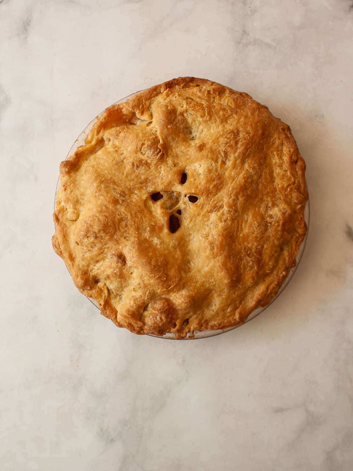 Fold tart-sweet apples into a flaky gluten free crust in this luscious gluten free Gravenstein apple pie recipe. A gluten free Gravenstein apple pie.